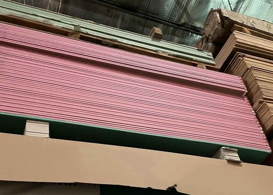 अच्छा मूल्य थोक जिप्सम बोर्ड छत 1220x2440 मिमी आंतरिक गैर-दहनशील जिप्सम कोर आग प्रतिरोधी प्लास्टरबोर्ड ऑनलाइन