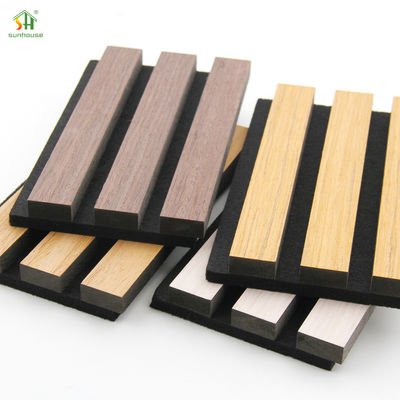 अच्छा मूल्य Sunhouse Modern Design Akupanel Wooden Slat Acoustic Panels with Customized Color and Polyester Fiber Material for Total Project Solutions ऑनलाइन